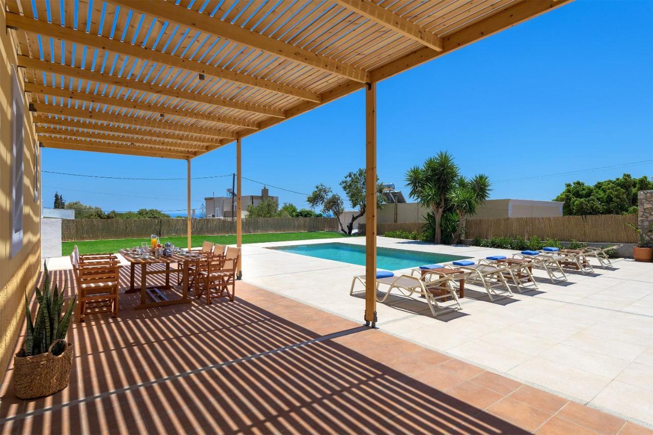 Dorinna Villa *